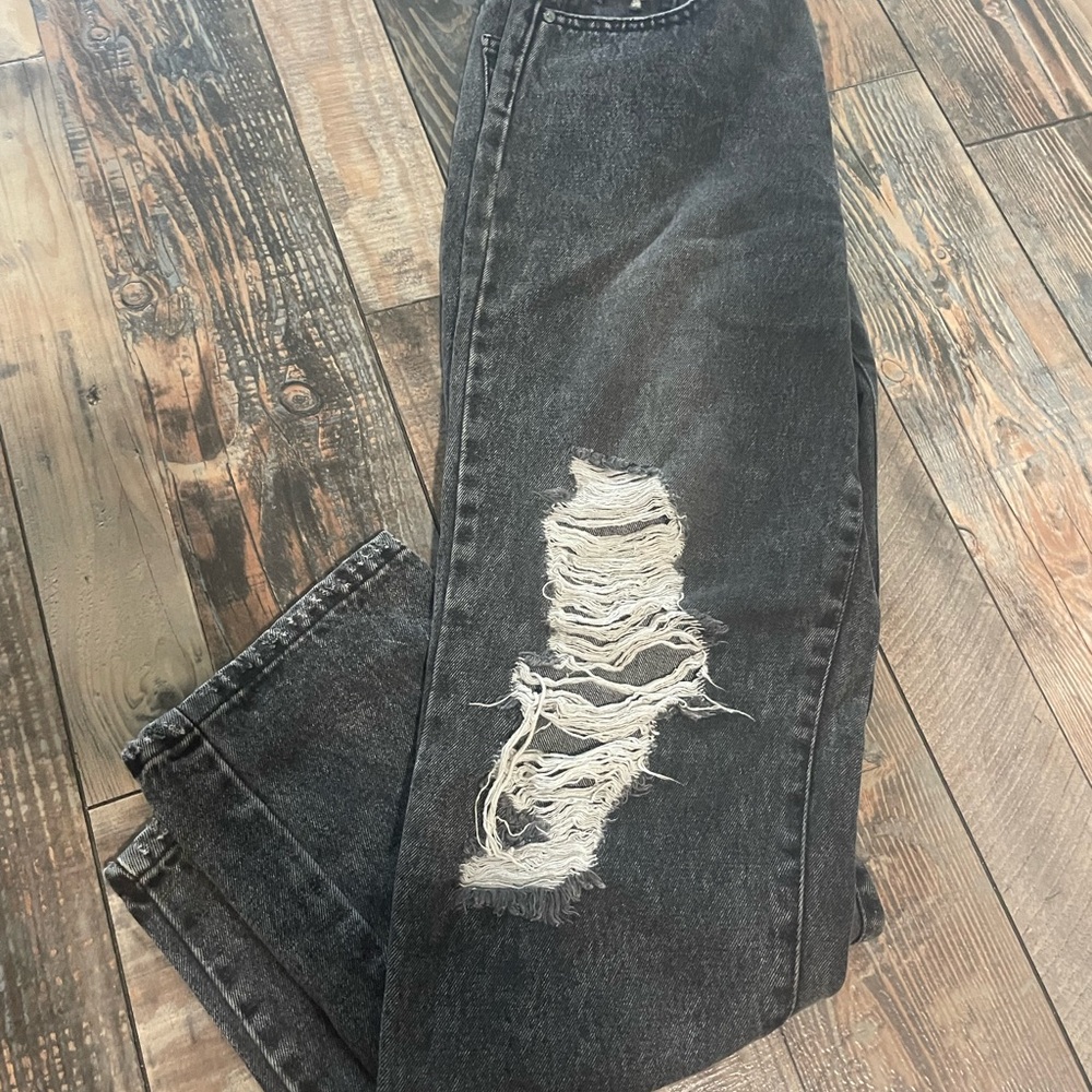 Distressed Black Jeans